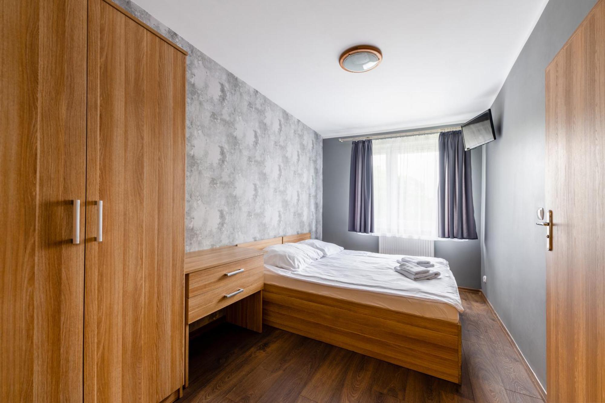 Sleep&Go Bed and Breakfast Lubliniec Eksteriør billede