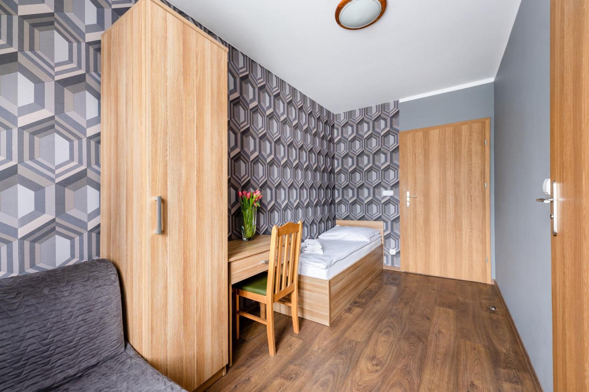Sleep&Go Bed and Breakfast Lubliniec Eksteriør billede