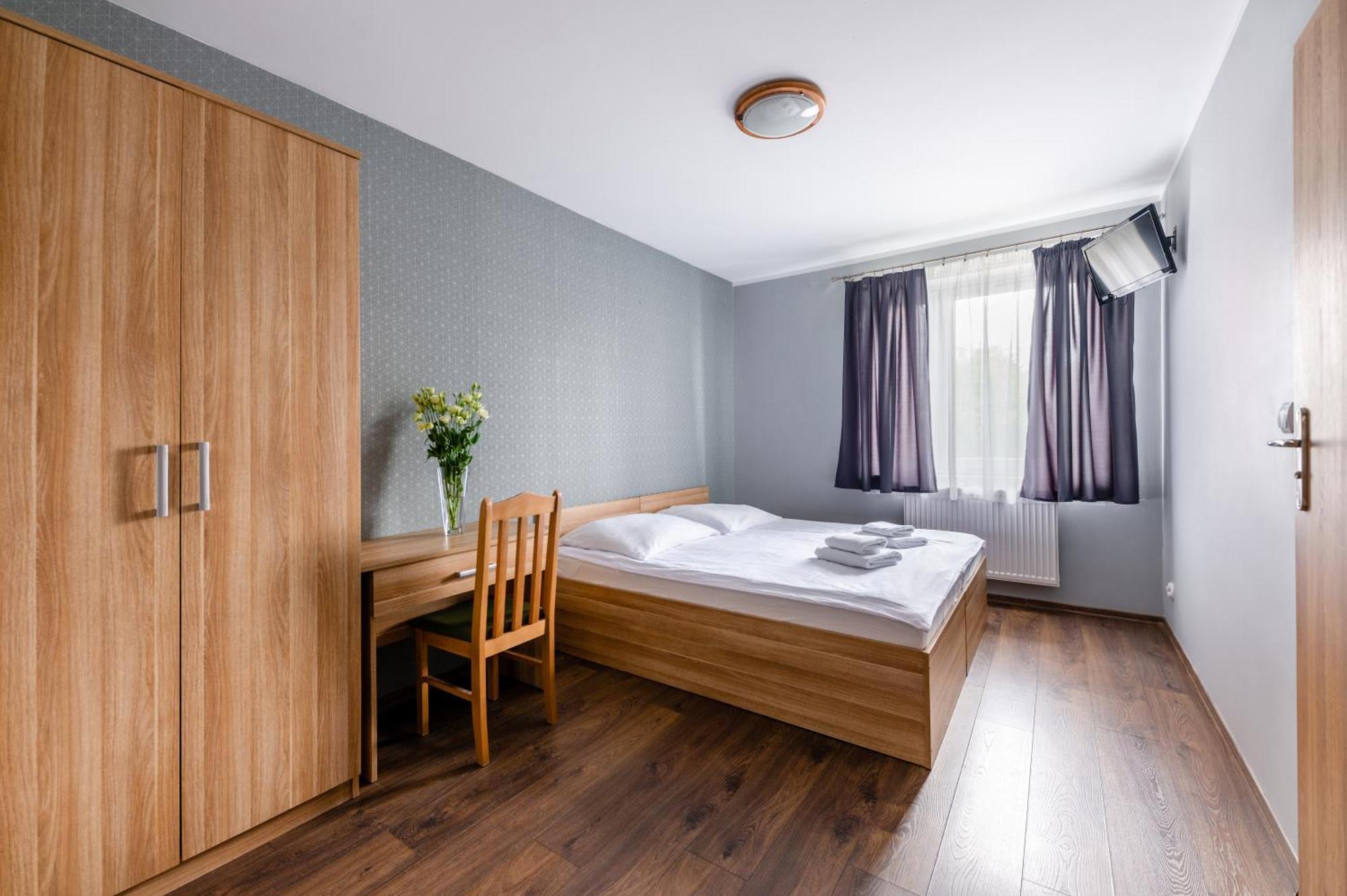 Sleep&Go Bed and Breakfast Lubliniec Eksteriør billede